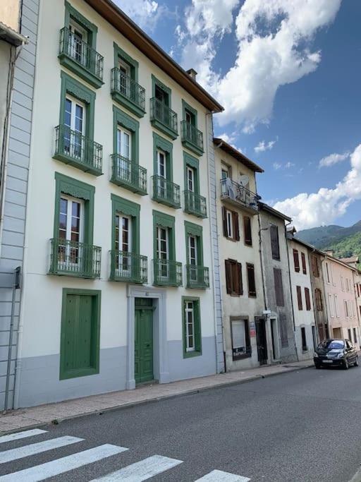 Ax Les Thermes Apartment *